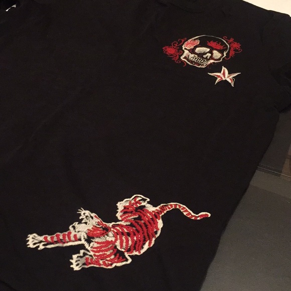 TRUE RELIGION SHIRT - Picture 2 of 5